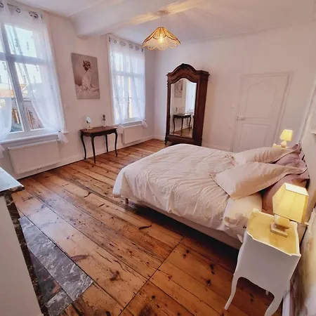 Maison De Maitre Avec Jardin, Baby-foot, Proche De Cassel Et Plages Du Nord, Inclus ! - Fr-1-510-220 Casa de Férias Arneke