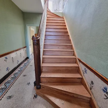 Maison De Maitre Avec Jardin, Baby-foot, Proche De Cassel Et Plages Du Nord, Inclus ! - Fr-1-510-220 Casa de Férias