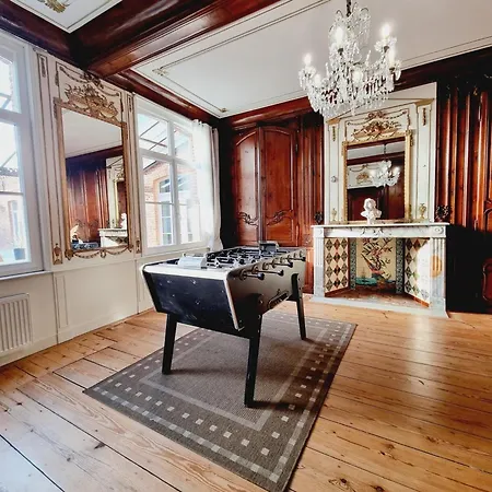 Maison De Maitre Avec Jardin, Baby-foot, Proche De Cassel Et Plages Du Nord, Inclus ! - Fr-1-510-220 Country house Arneke